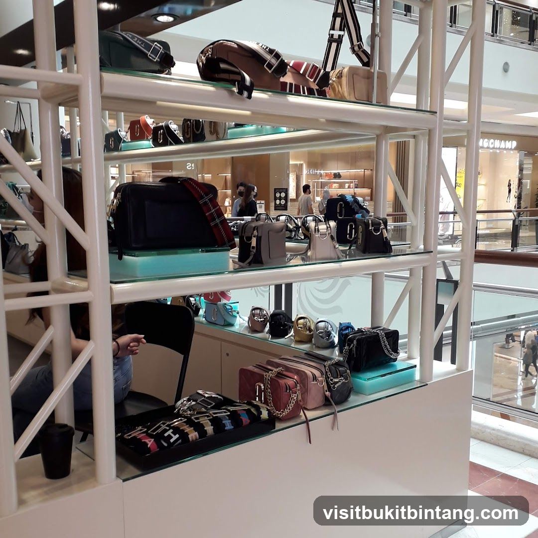 Handbag Display