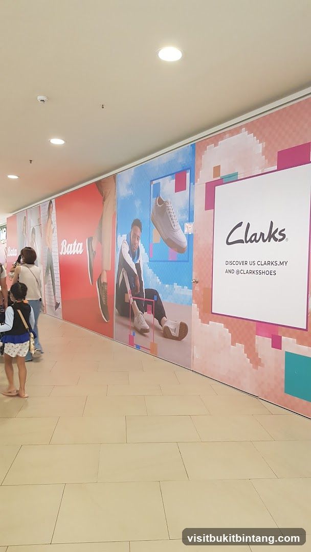 Shoe Store Advertisements