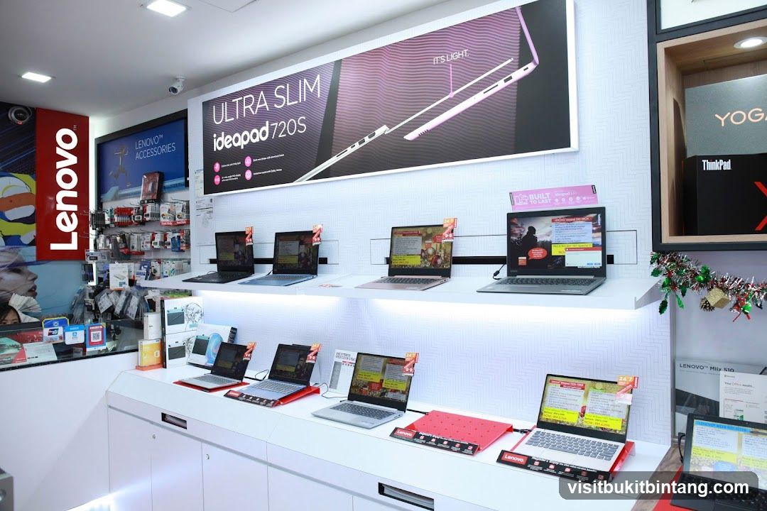 Lenovo Store Display