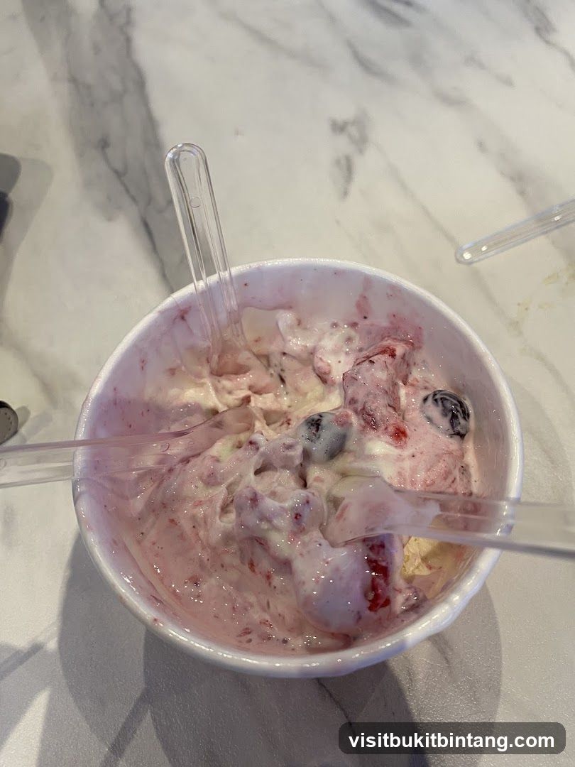 Ice Cream with Berries