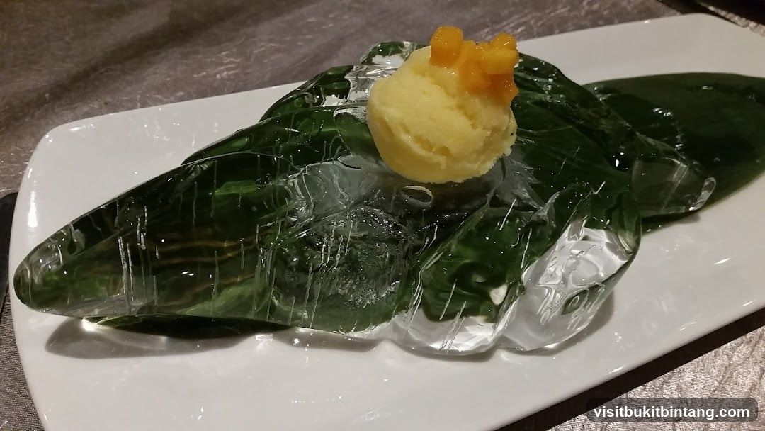 Dessert on Ice