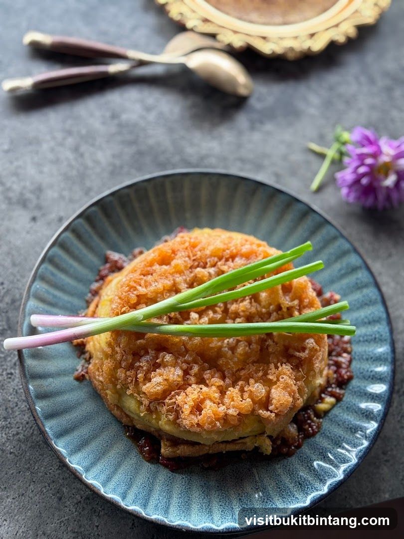 Fried Egg Dish with Scallions