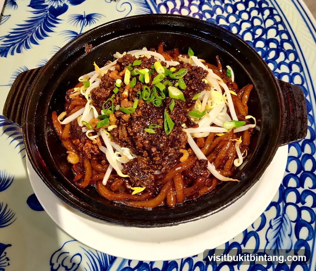 Claypot Noodles