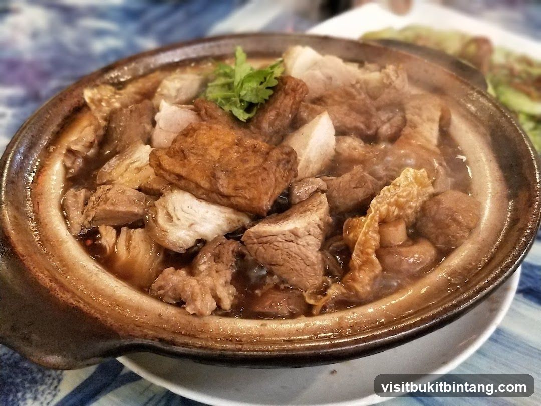 Braised Pork Belly with Mushrooms