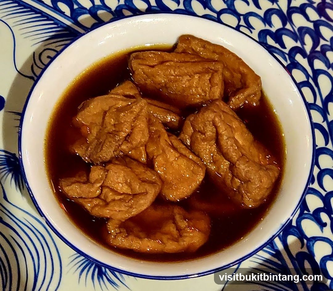 Braised Tofu Puffs