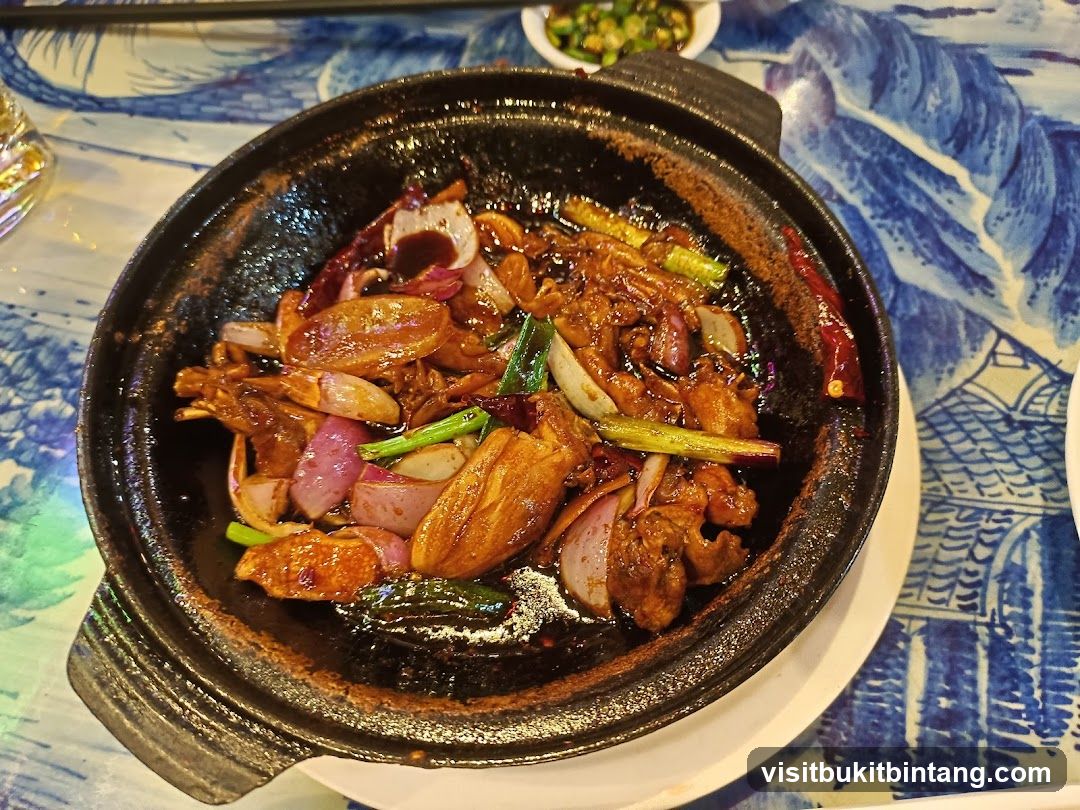 Spicy Stir-Fried Dish