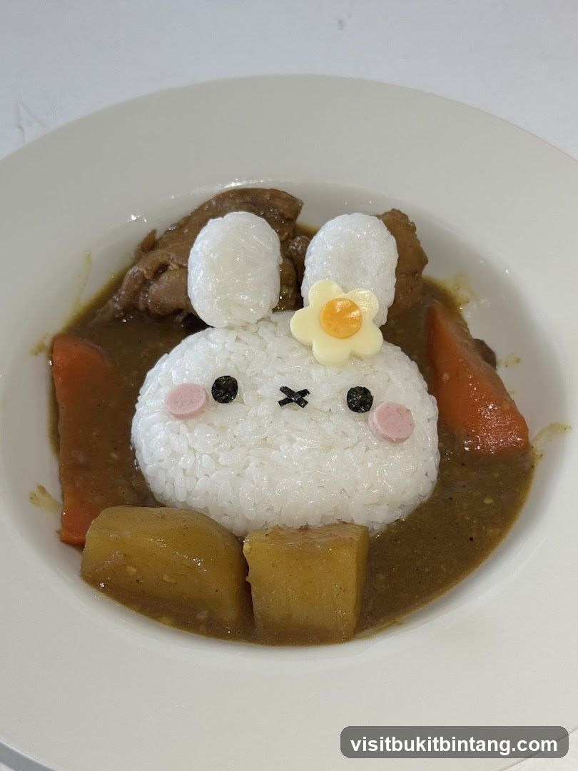 Bunny-shaped Rice Curry