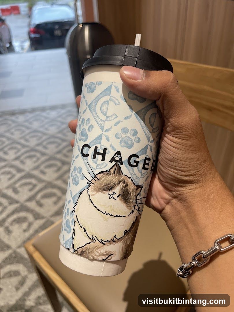 Cup with Cat Design