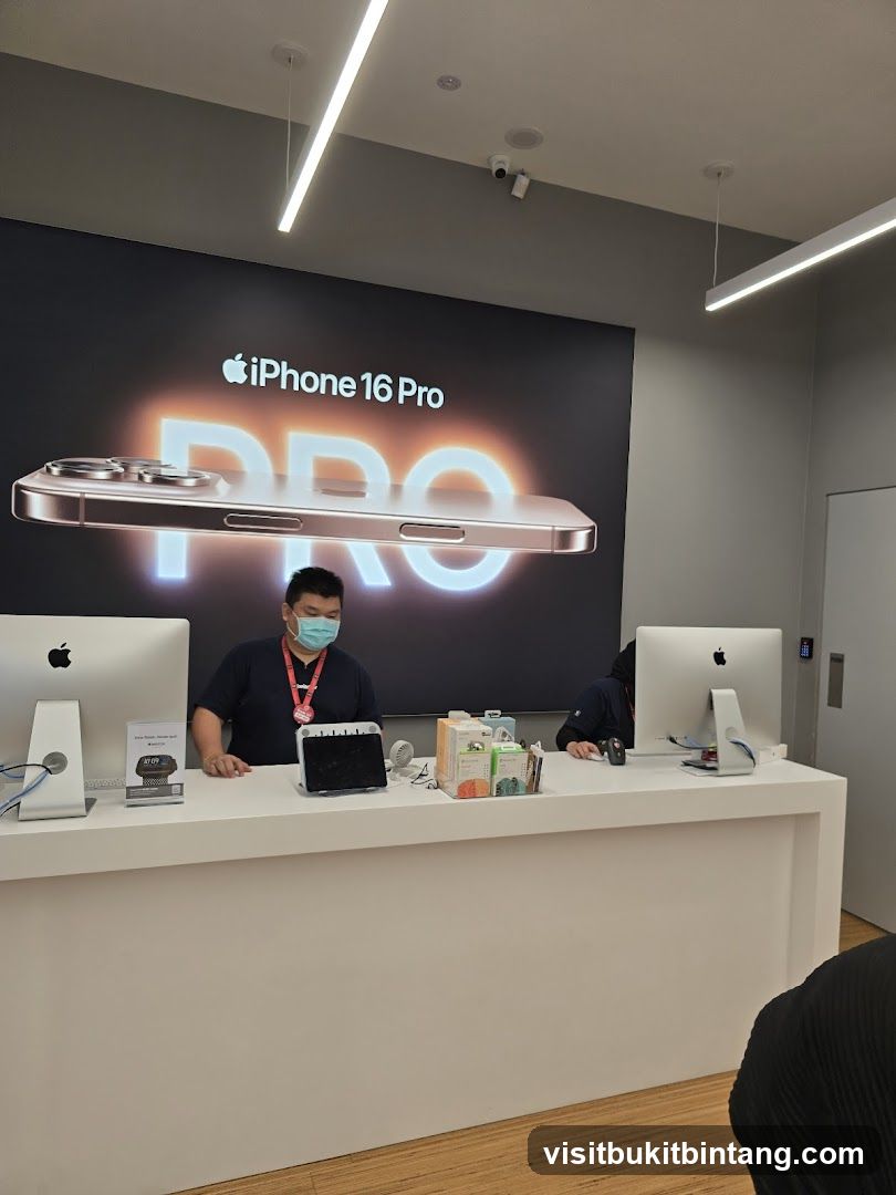 Apple Store Interior