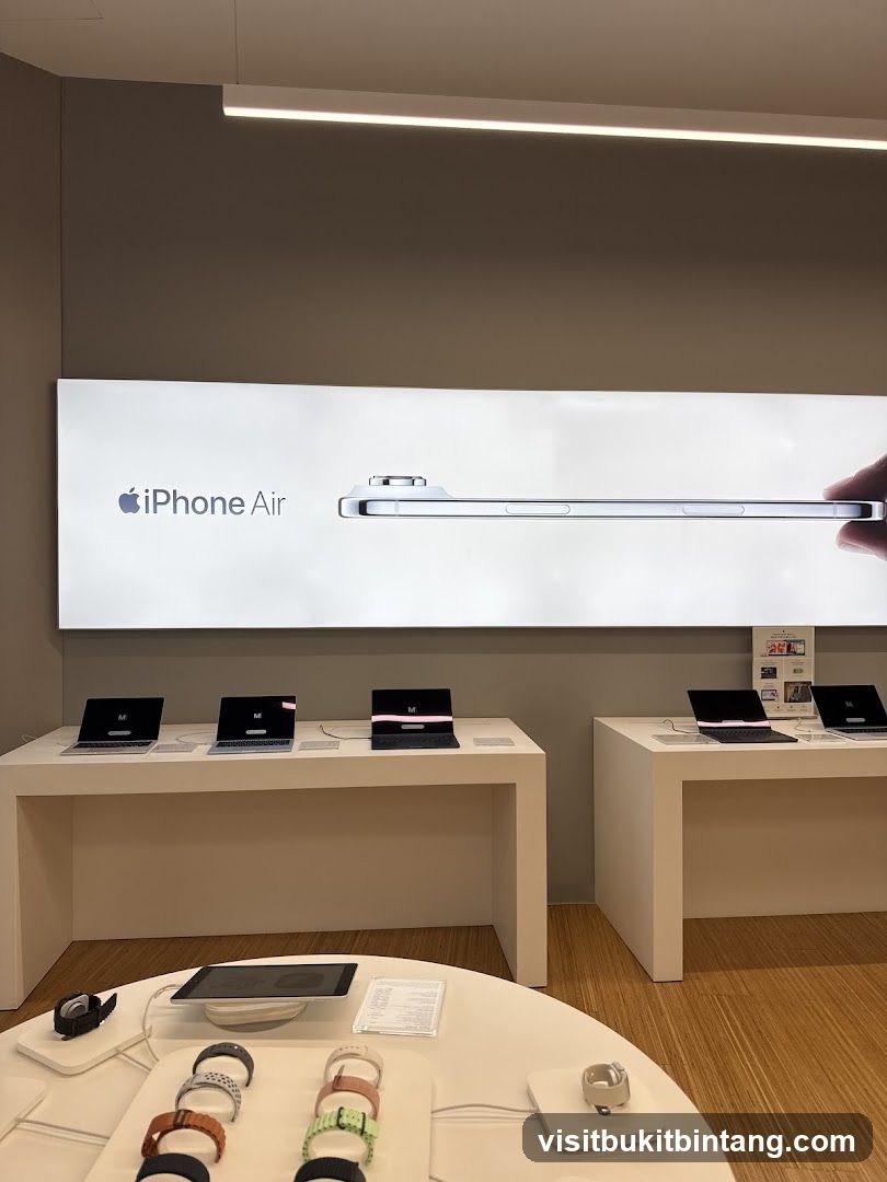 Apple Store Display