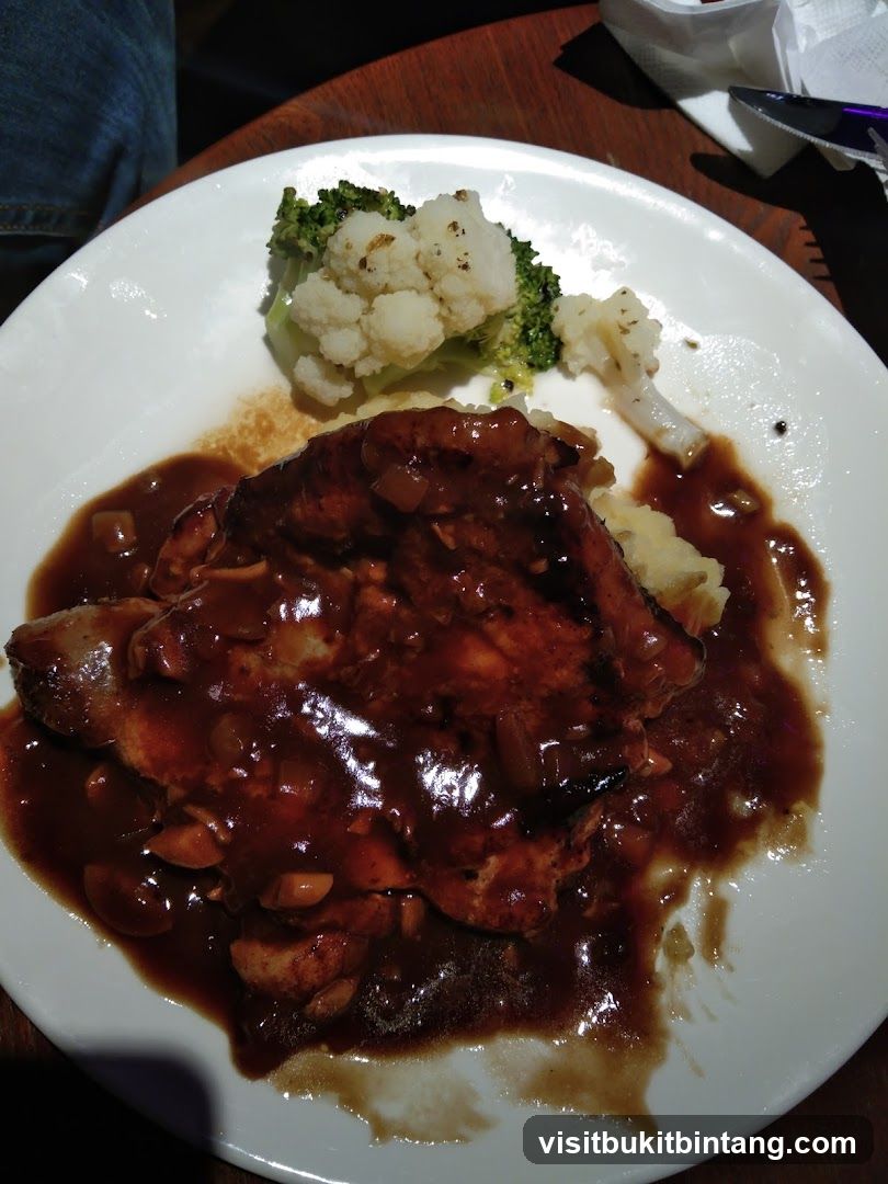 Chicken with Gravy and Vegetables