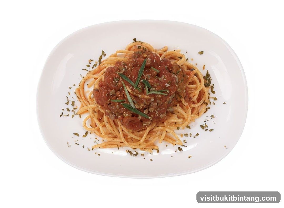 Spaghetti with Tomato Sauce