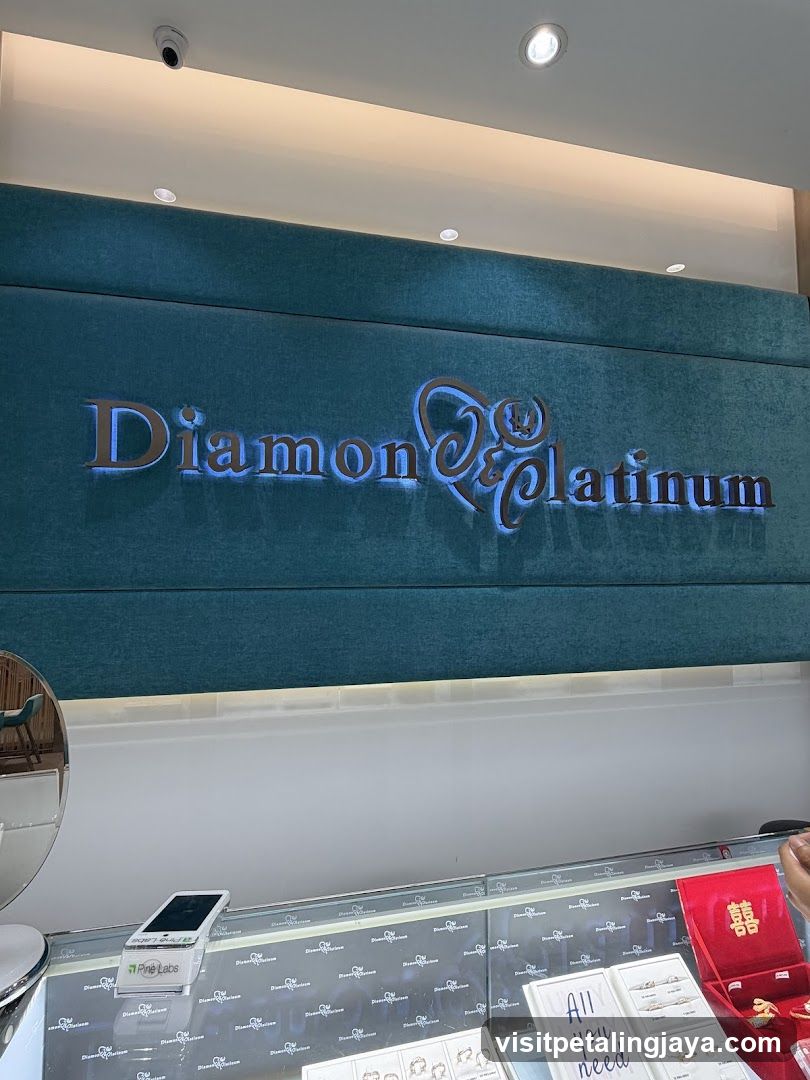 Diamond & Platinum Store Interior