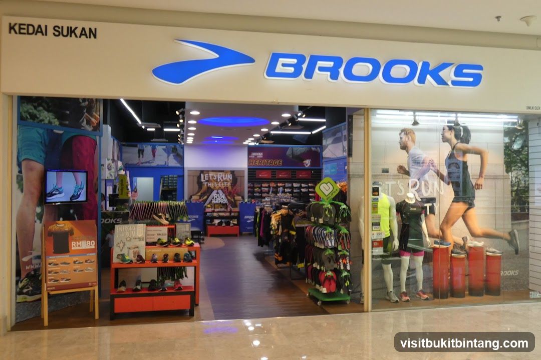 Brooks Running @ The Curve