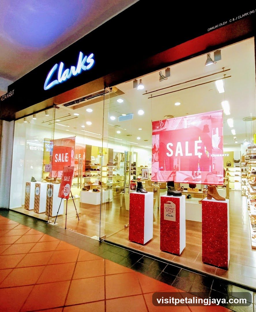Clarks Storefront Sale Display