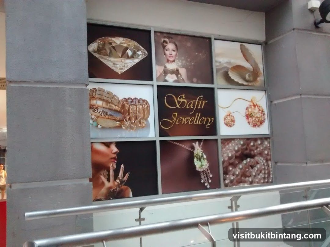 Safir Jewellery Display