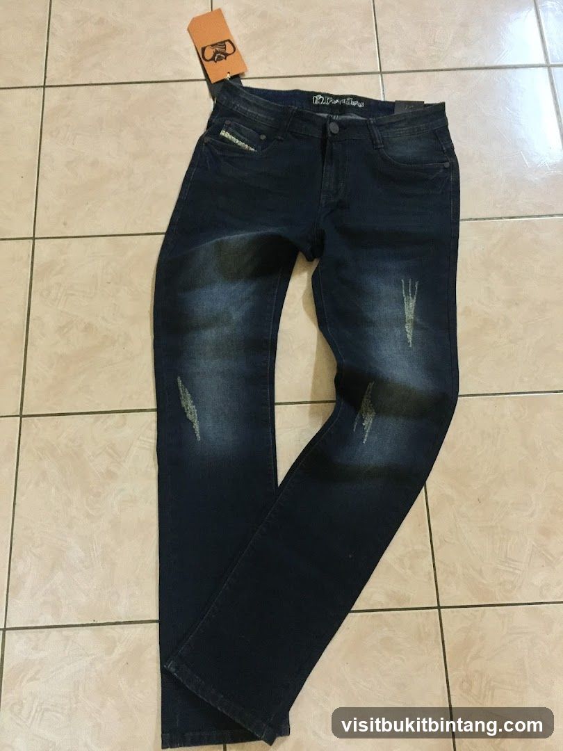 Dark Wash Distressed Jeans