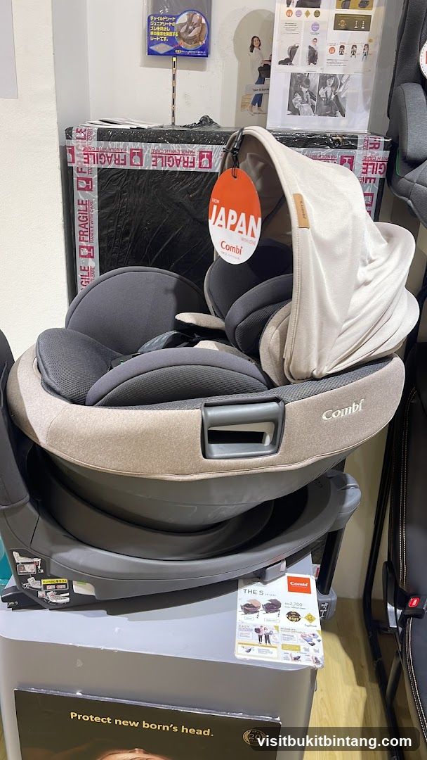 Combi Baby Car Seat