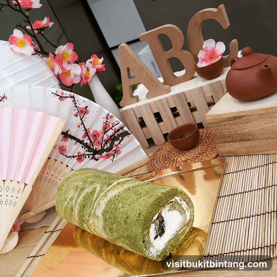 Matcha Swiss Roll with Tea Set