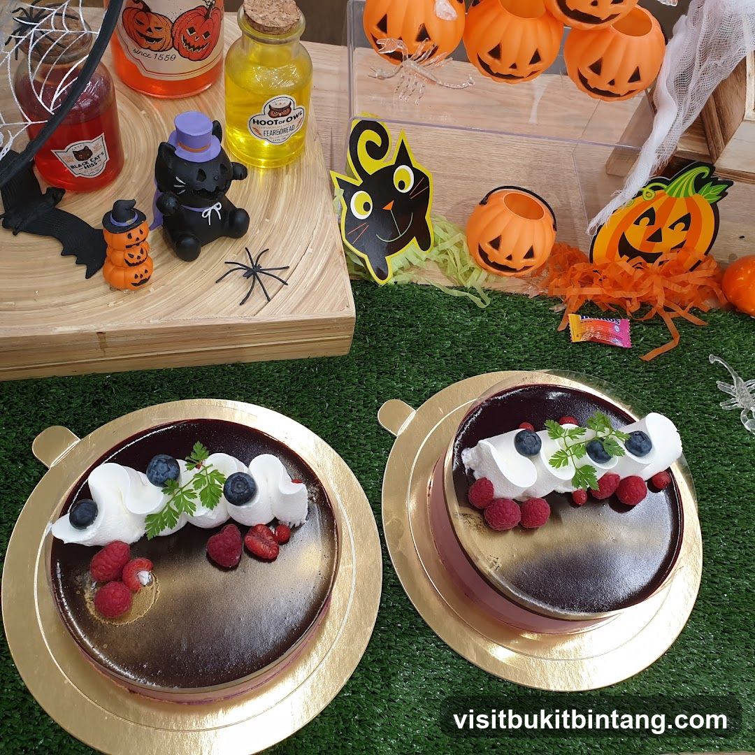 Halloween Themed Desserts