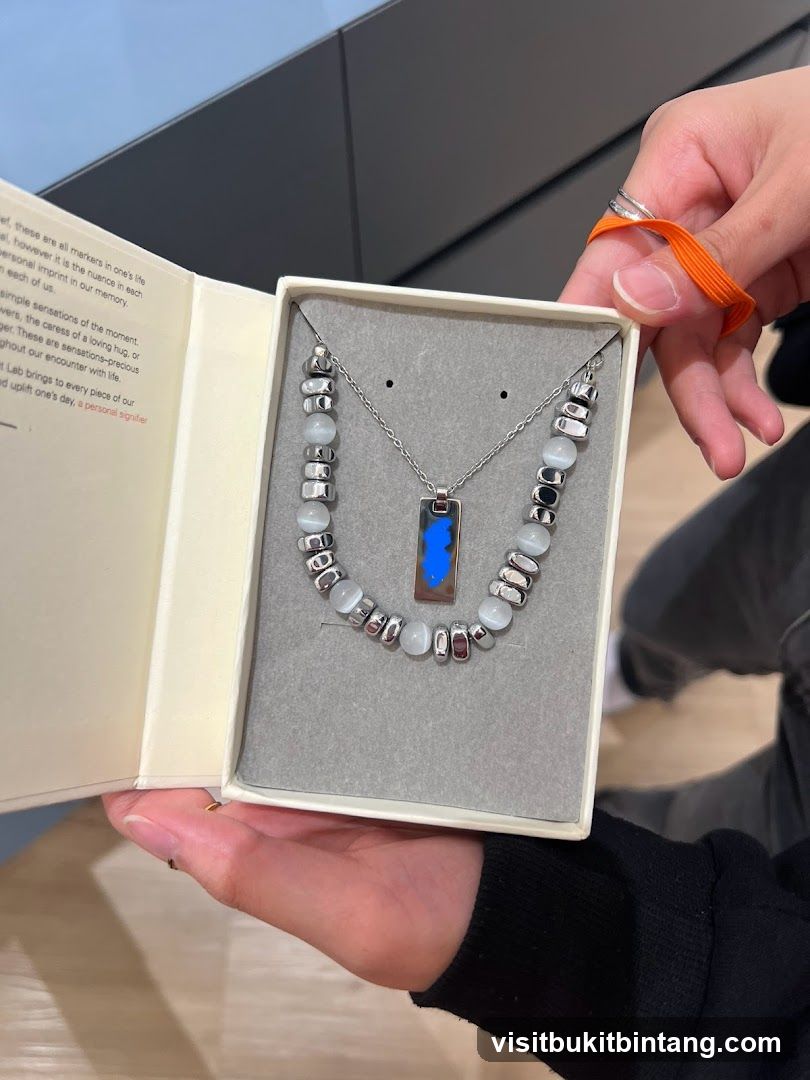 Jewelry Set in Box