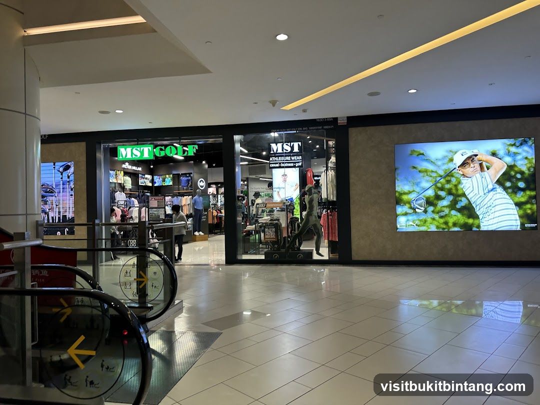 MST Golf Super Store Gurney Paragon Mall