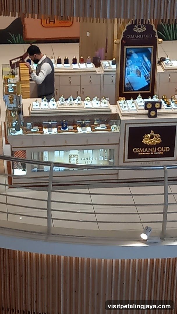 OSMANLI OUD - Lot 10 Shopping Center