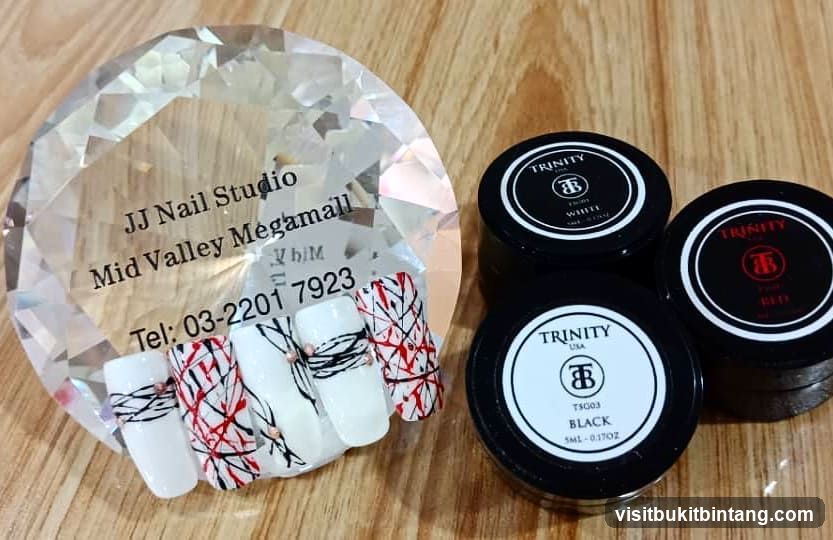 JJ Nail Studio
