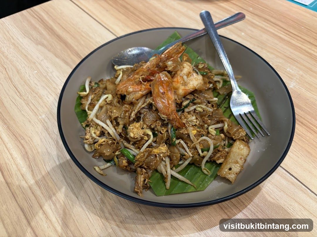 Char Kway Teow with Prawns