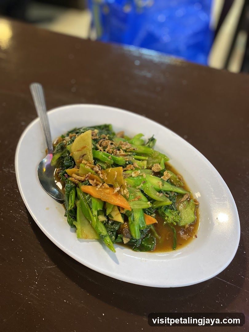 Rak Thai (Amcorp Mall)