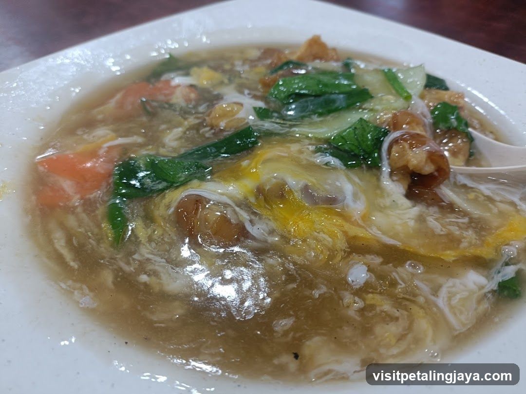 Soup with Egg and Vegetables