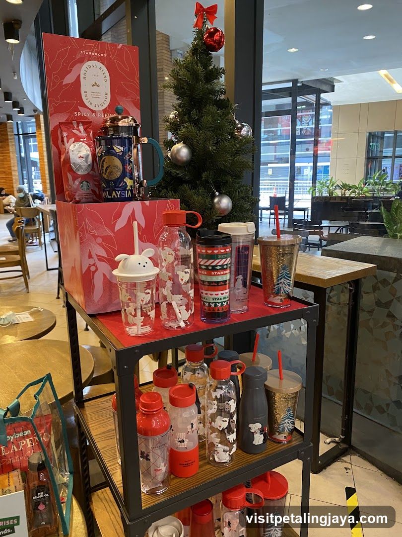 Christmas Merchandise Display