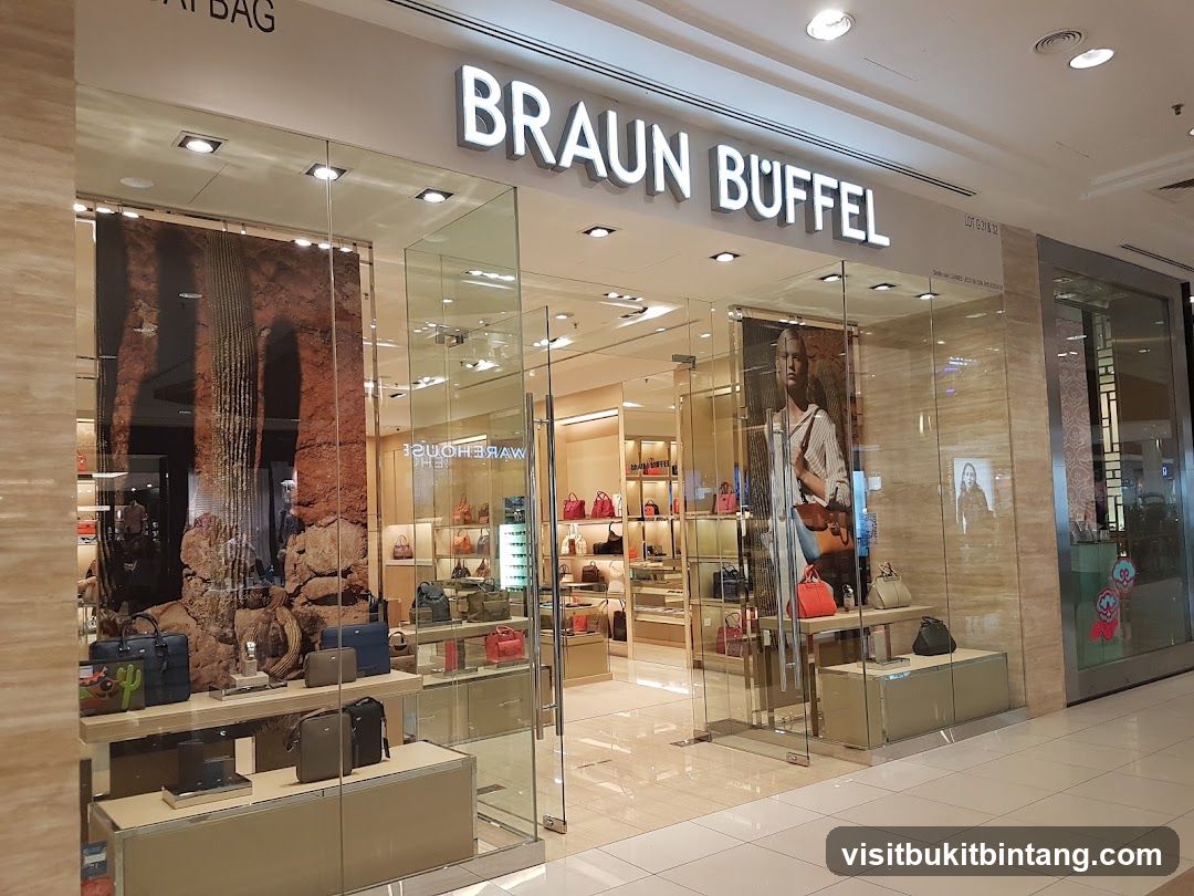 Braun Büffel Gurney Plaza