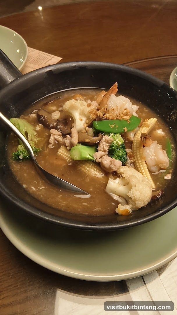 Seafood and Vegetable Stir-fry