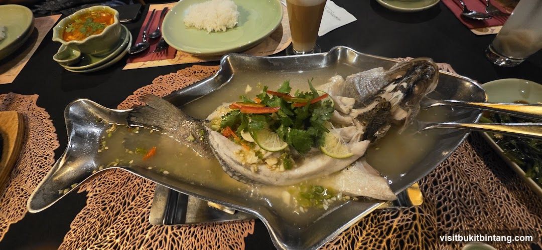 Steamed Fish with Lime and Chili