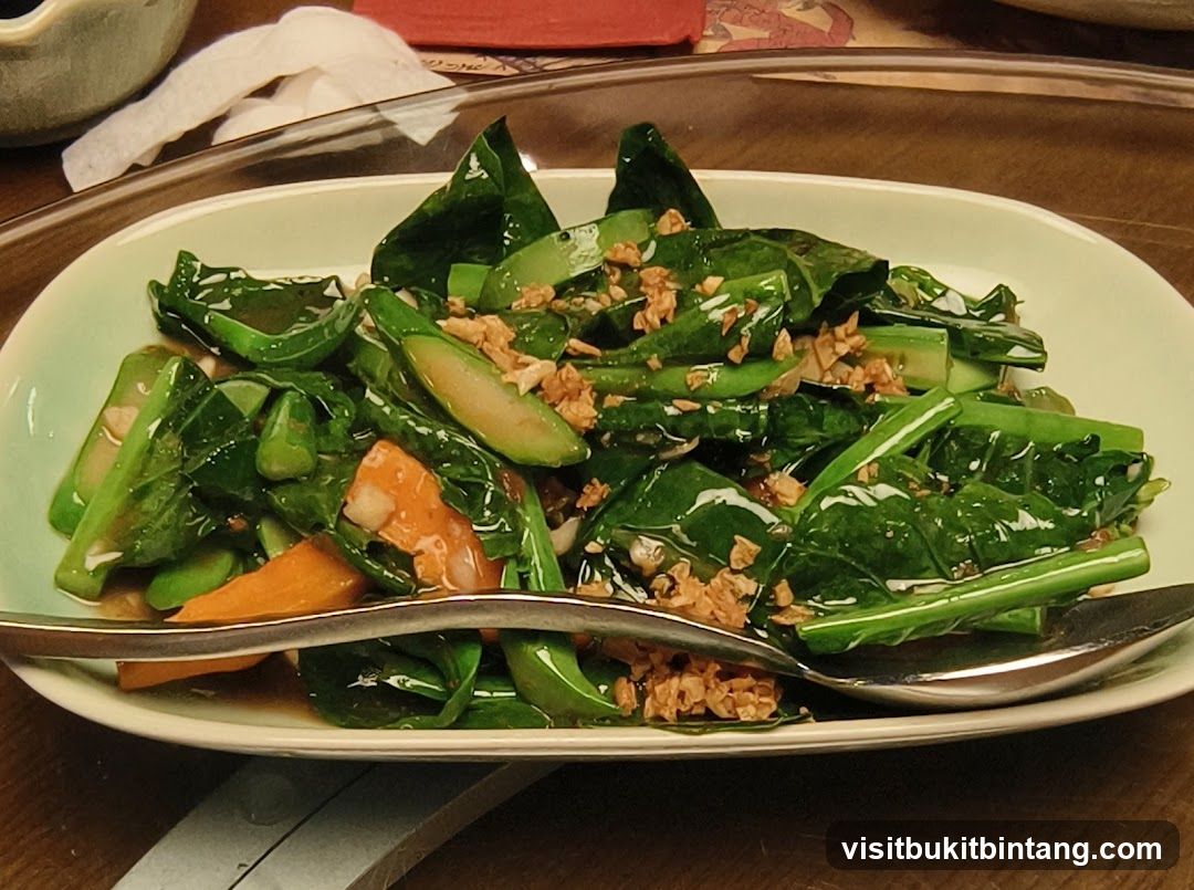 Stir-fried Chinese Broccoli with Garlic