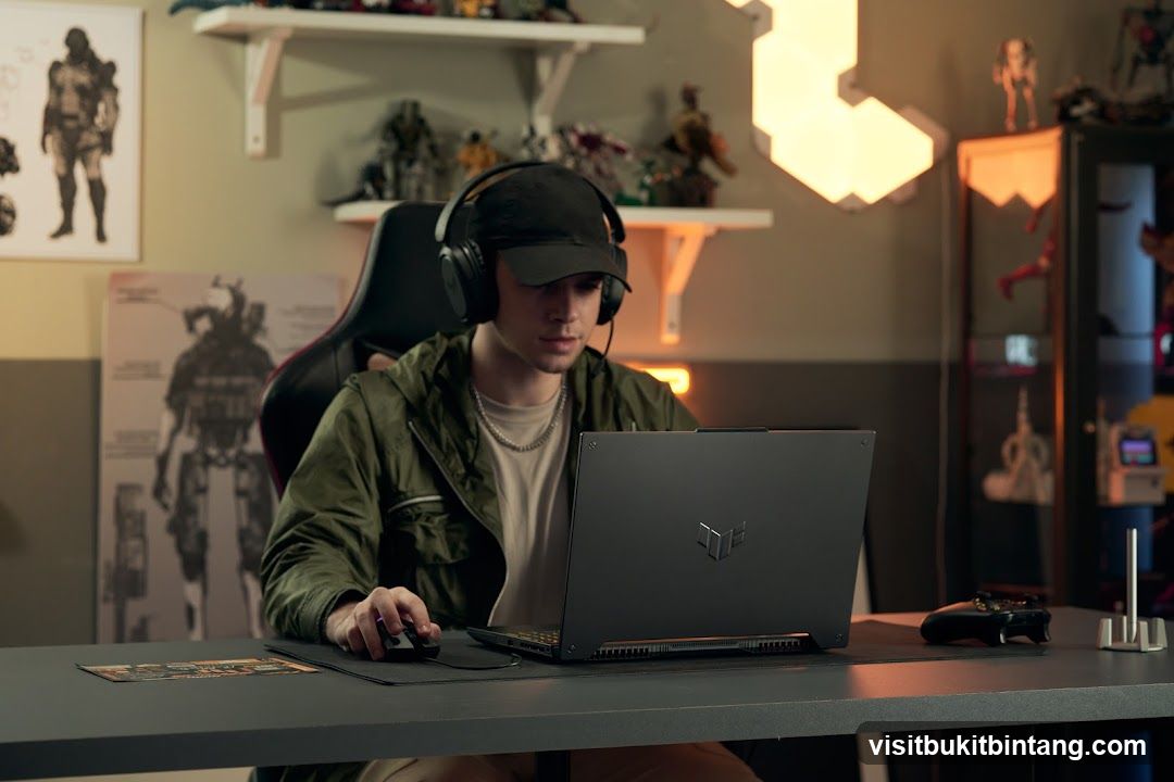 Gamer with Laptop