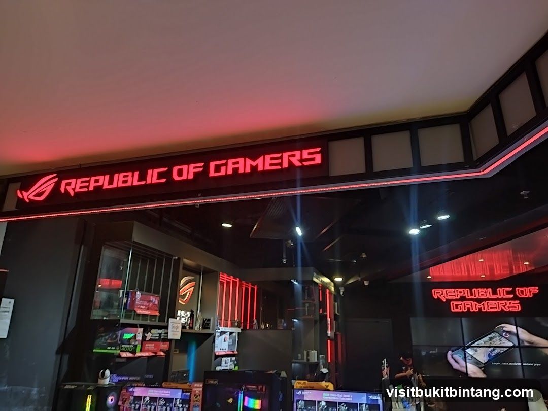 Republic of Gamers Store