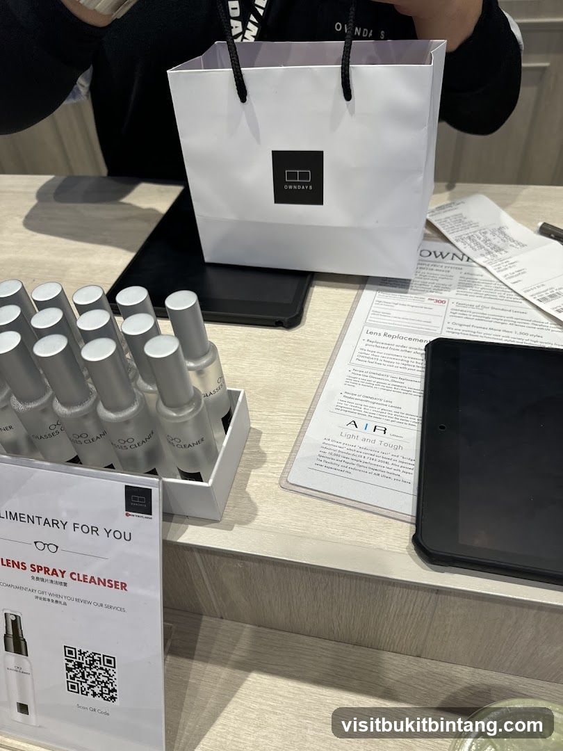 Eyewear Store Counter
