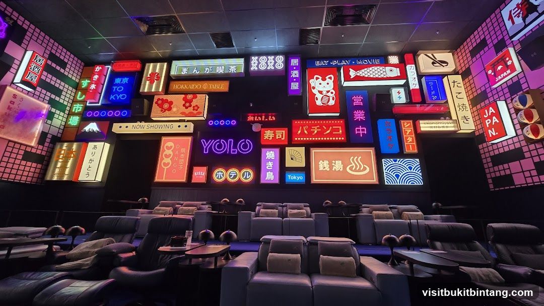 Japanese Themed Cinema Interior