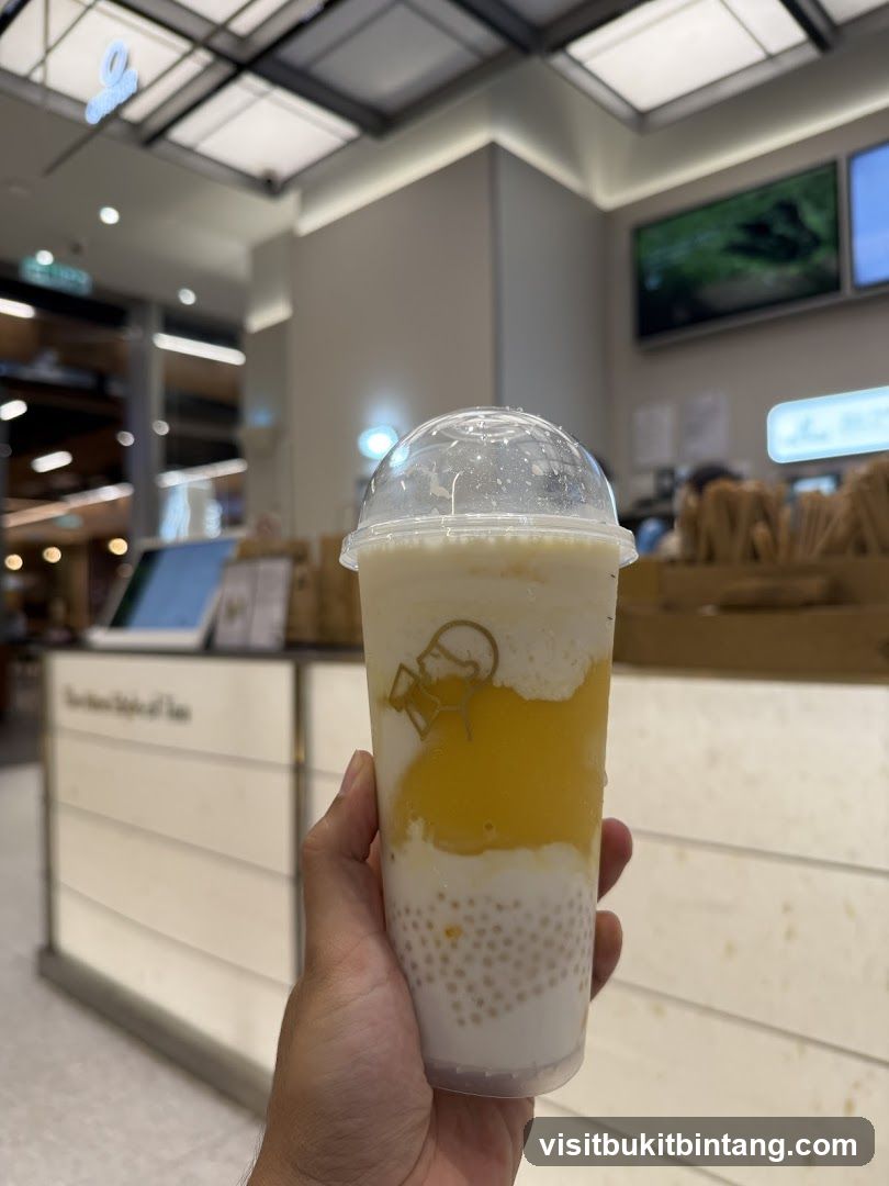 Mango Smoothie with Boba