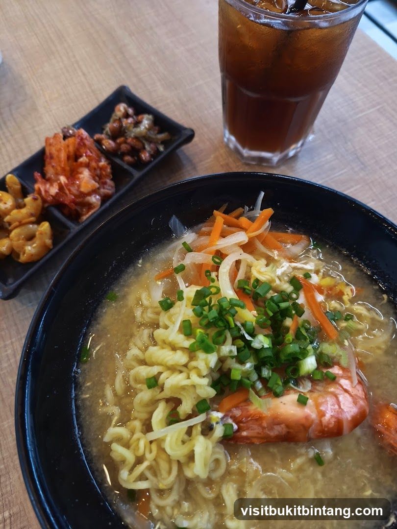 Noodle Soup with Shrimp and Side Dishes