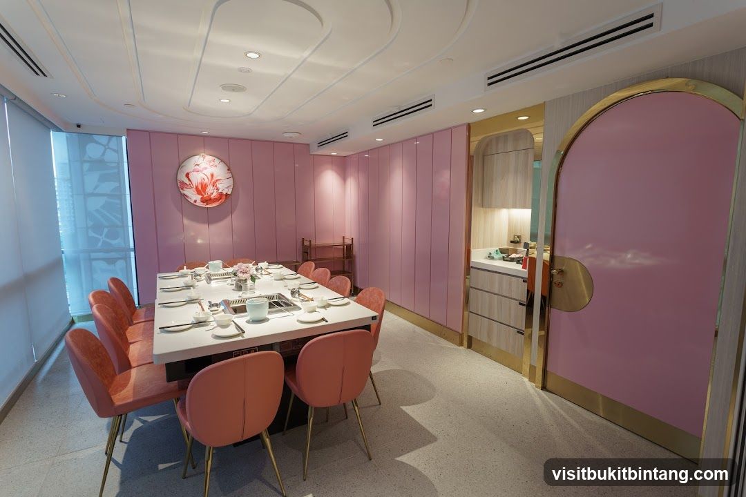 Restaurant Dining Area