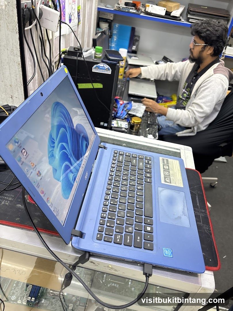 Computer Repair Shop