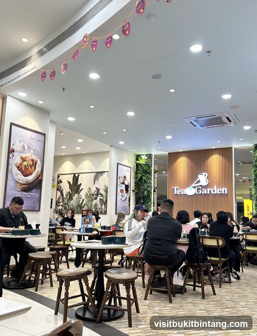 Interior of a busy restaurant