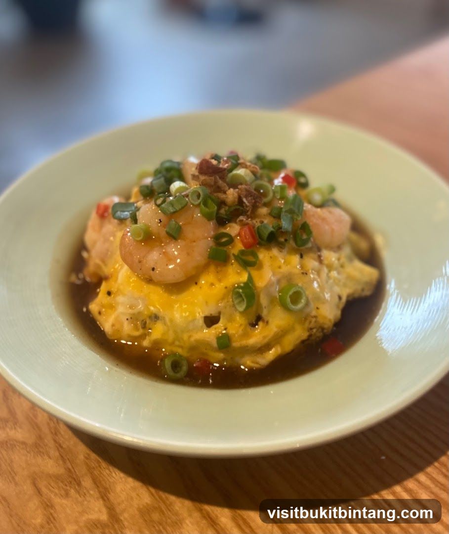 Omelet with Shrimp and Sauce