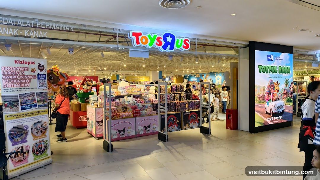 Toys"R"Us - Mid Valley Megamall