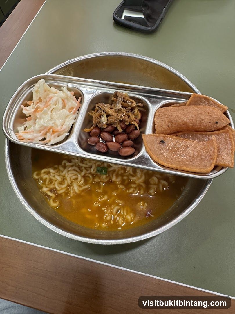 Instant Noodles with Sides