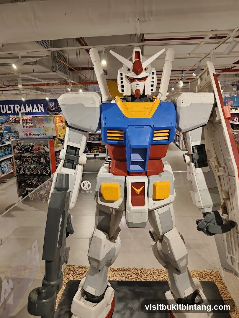 Giant Gundam Statue