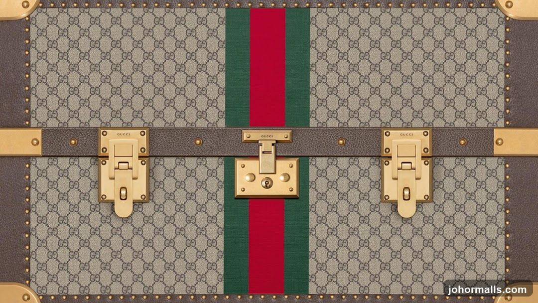 Gucci Trunk